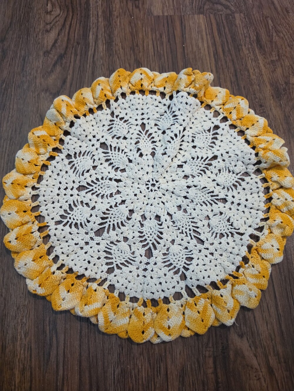 Beautiful Doilie - Picture 1 of 2